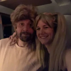 Baby Spice Peruukki