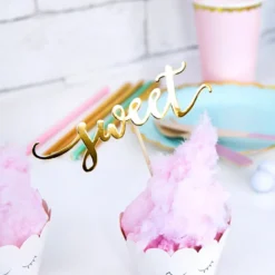 Cupcake Toppers Love