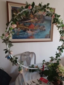 Koristejalusta Pyöreä Pieni Valkoinen