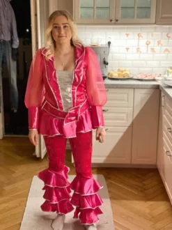 Mama Mia Pinkki Naamiaisasu