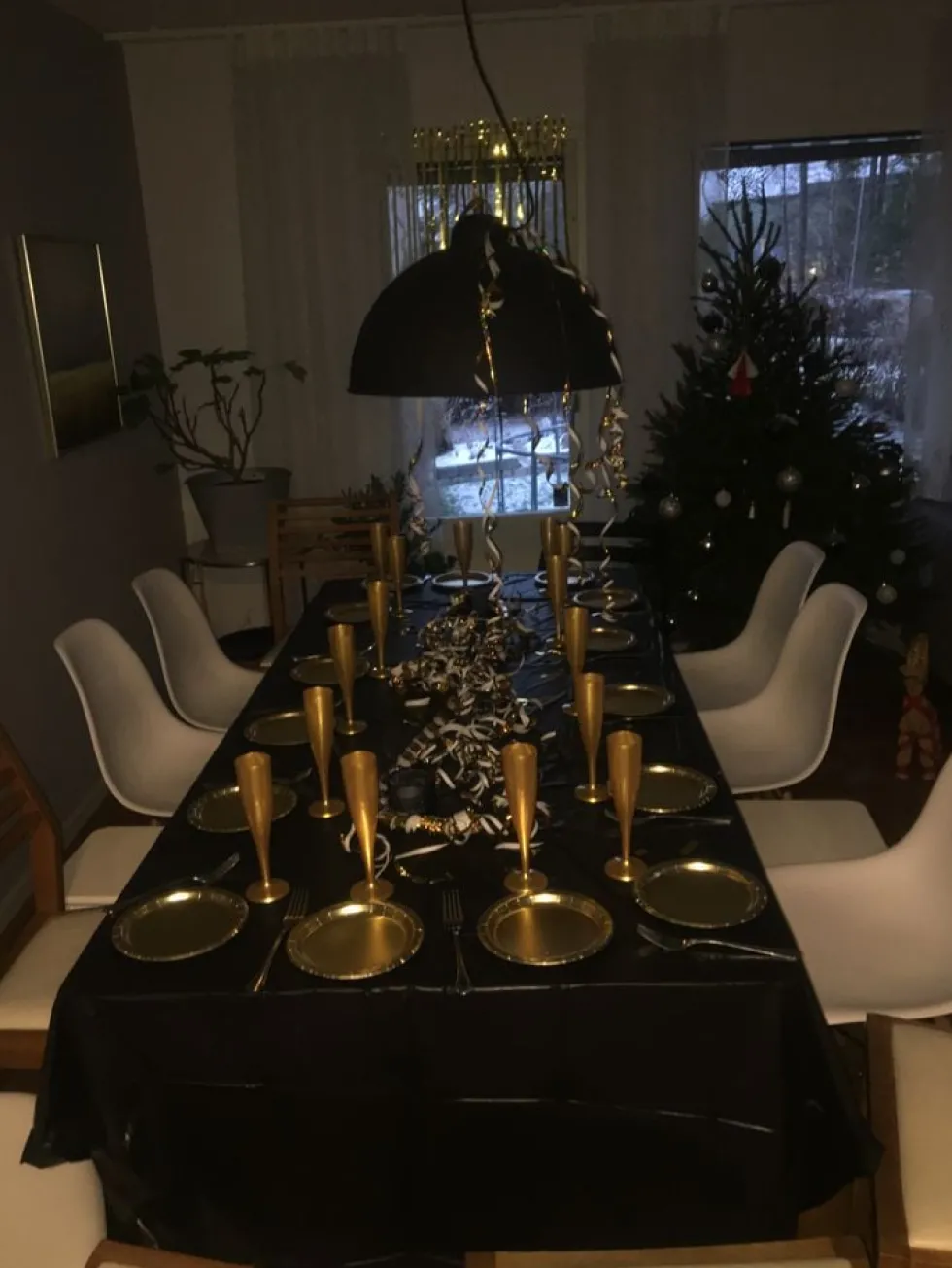 Muovinen Pöytäliina Musta
