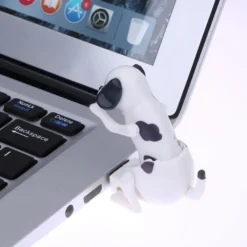 Nylkyttävä Koira USB