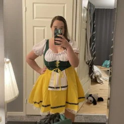 Oktoberfest Naisten Naamiaisasu