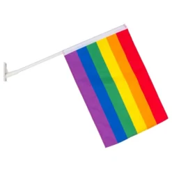 Pride Julkisivulippu ja Tanko