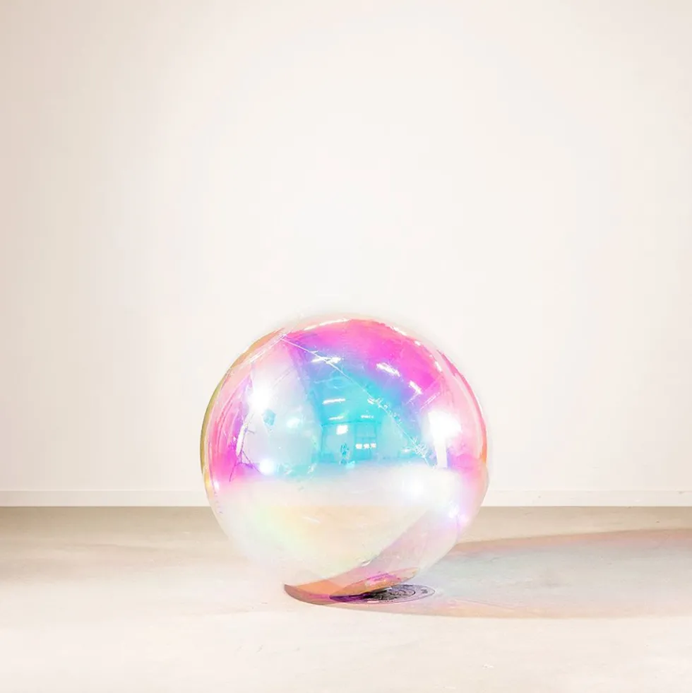 Puhallettava Iridescent-peilipallo