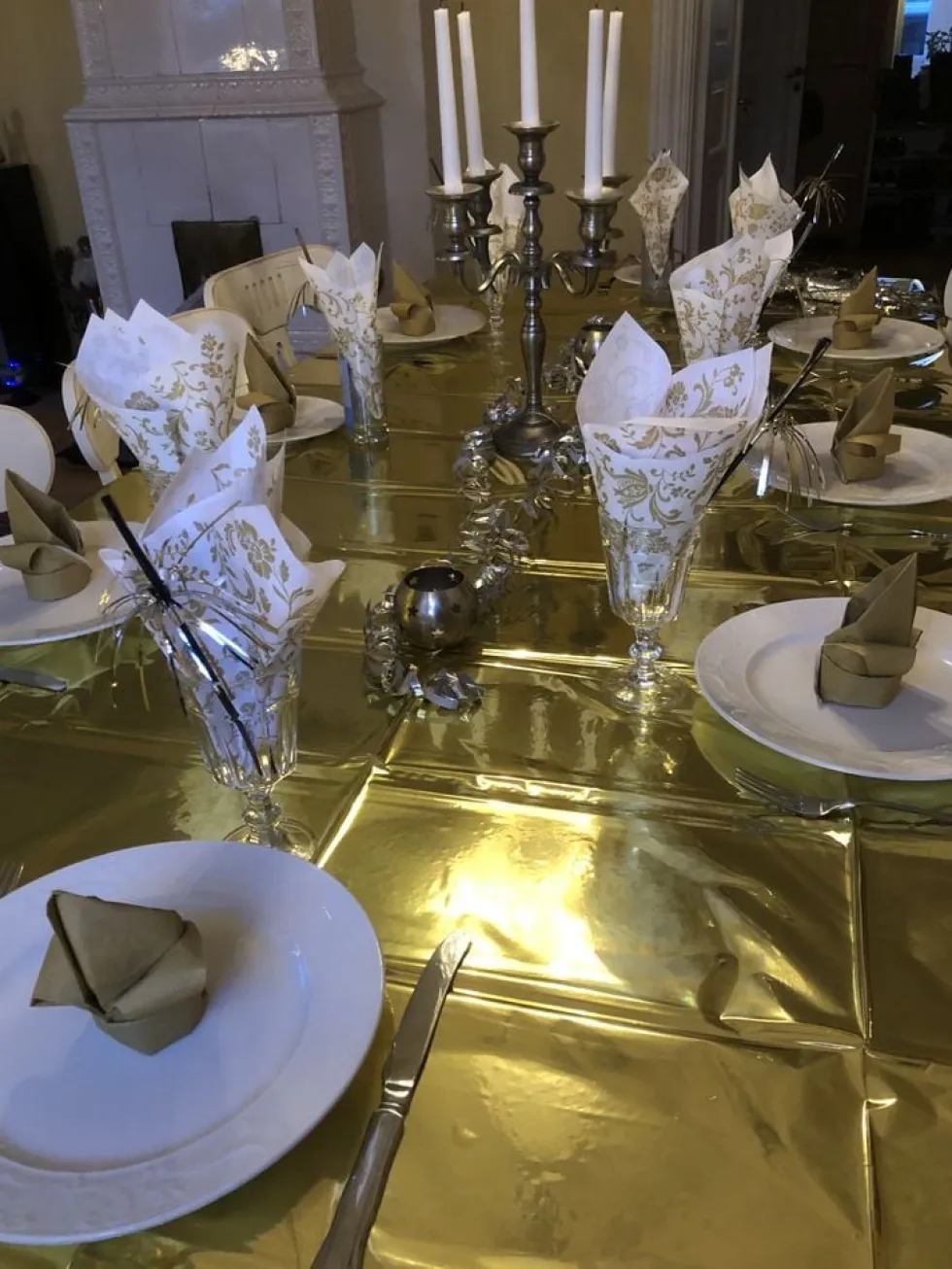 Pöytäliina Kulta Metallic