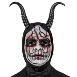 Sarvipäinen demoninaamari