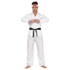 Valkoinen karate-naamiaisasu