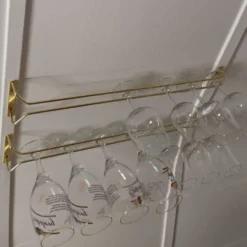 Viinilasiteline Kultaa