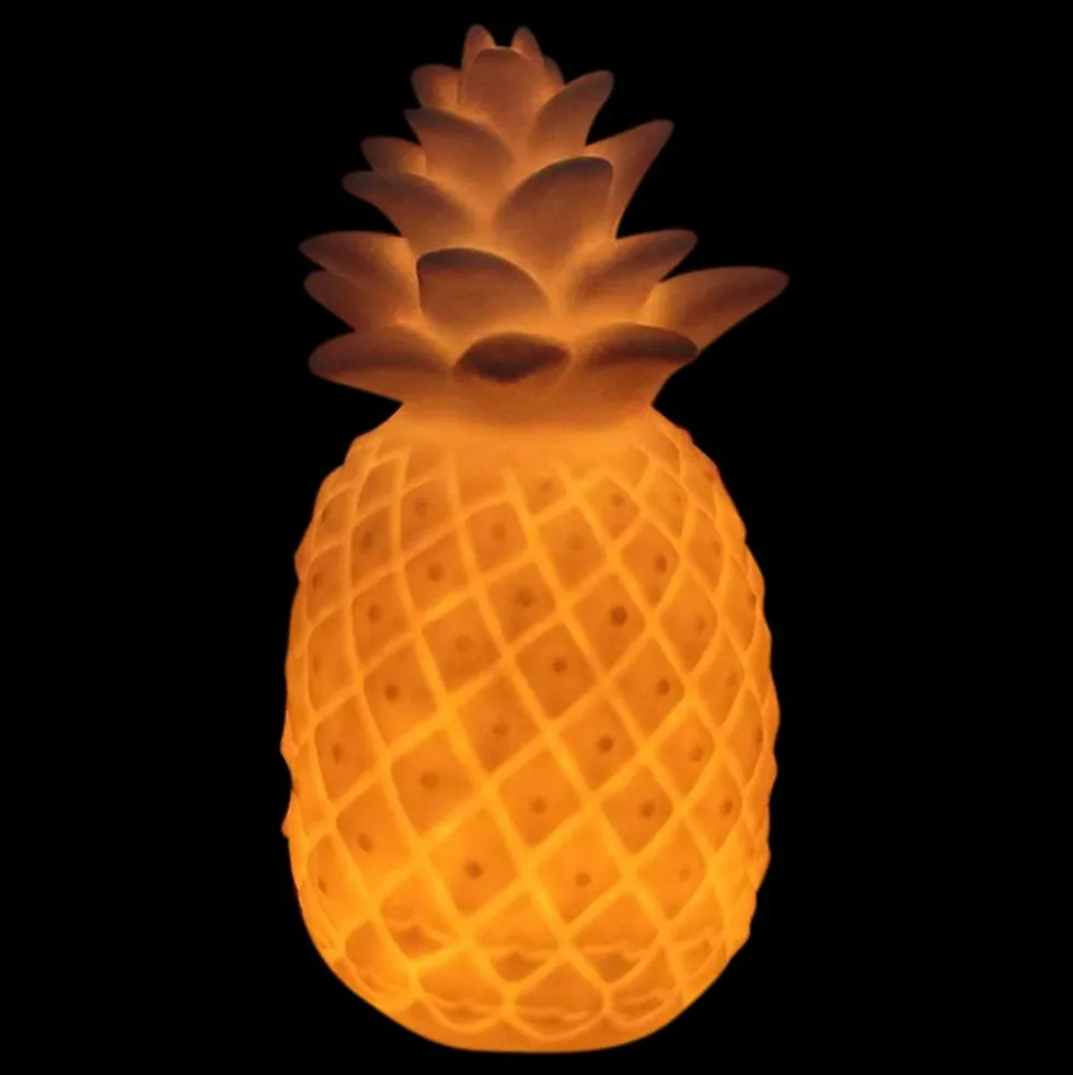Yövalaisin Ananas