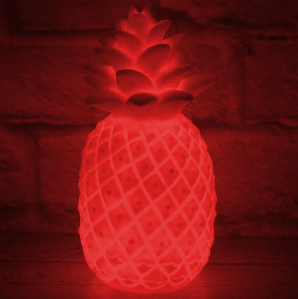 Yövalaisin Ananas